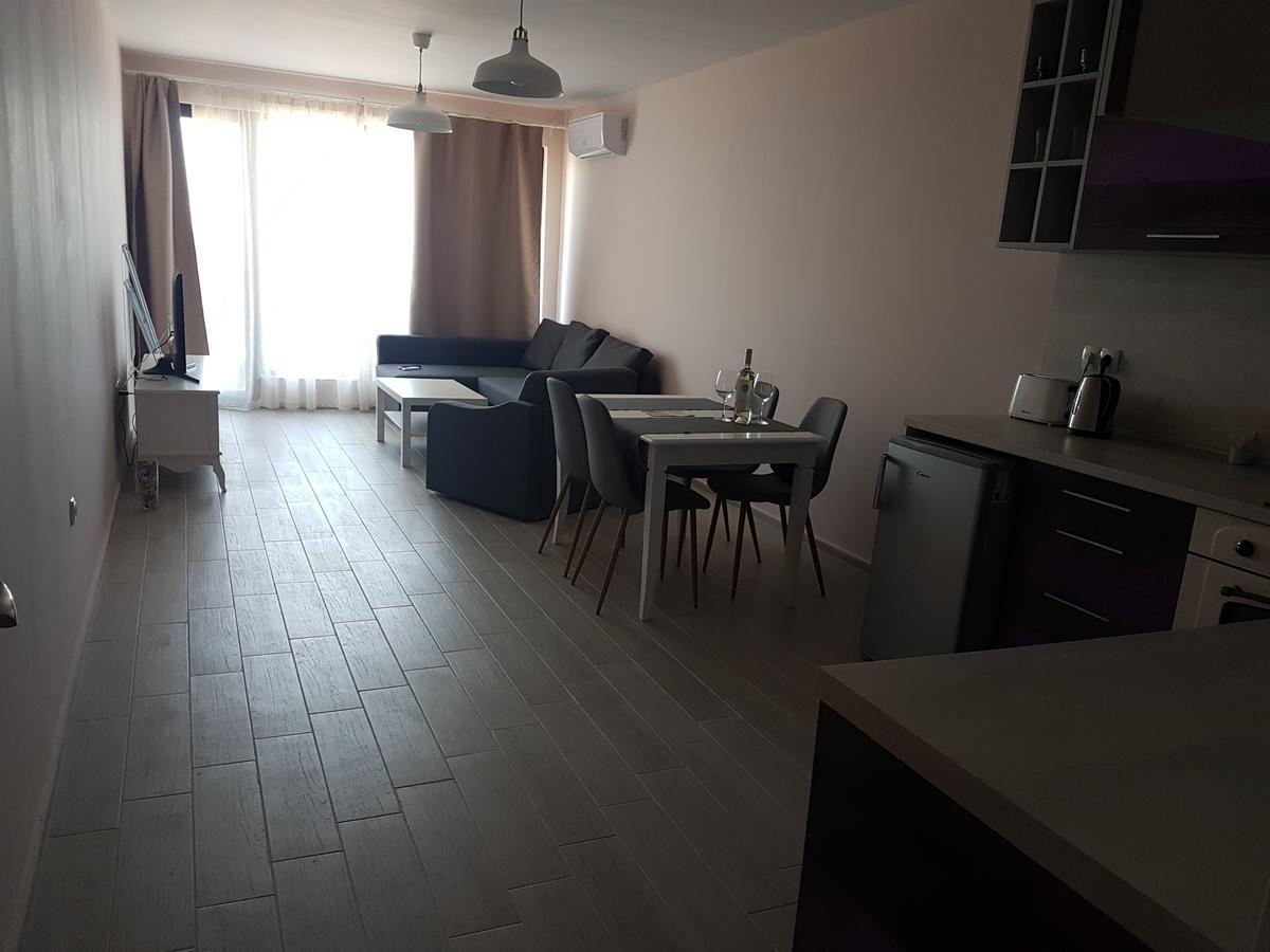 Apart Hotel Iglika Pomorie Ngoại thất bức ảnh